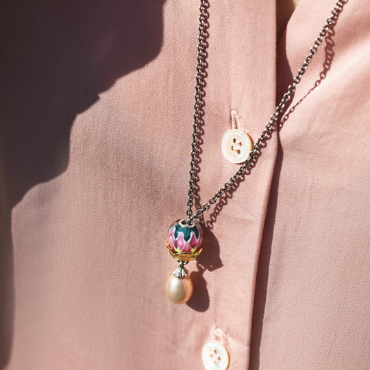 Lily’s Cradle, Gold Plated Bead