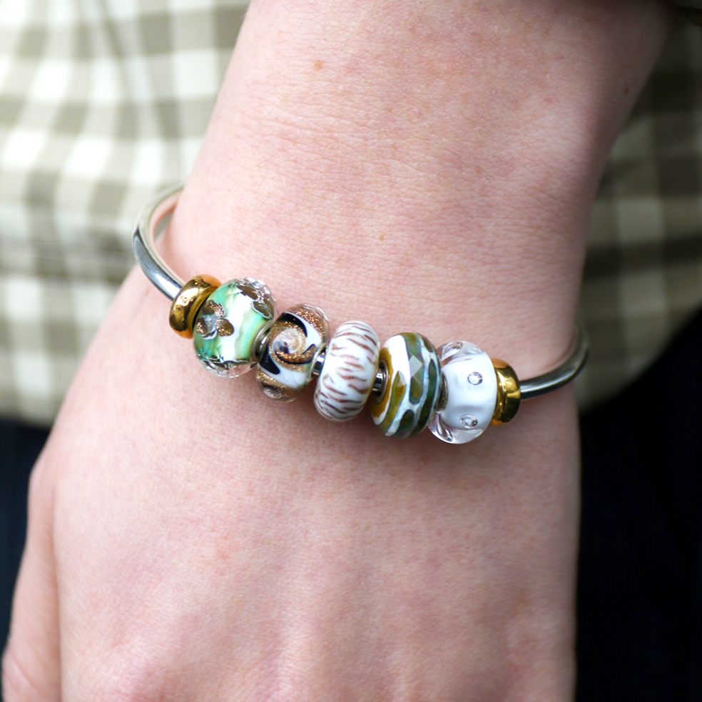 Frost Tiger Bead