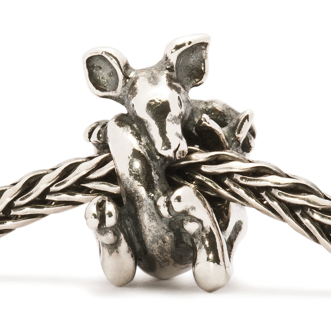 Kangaroo with Joey Bead