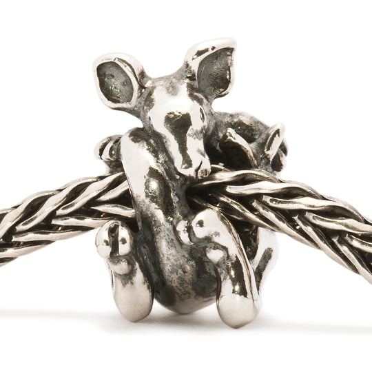 Kangaroo with Joey Bead