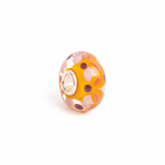 Geometry of Love Bead
