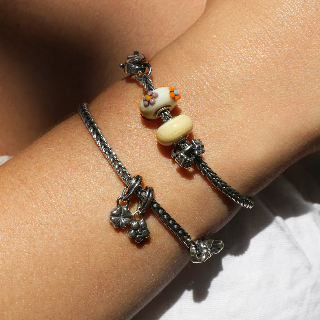 White Bouquet Bead