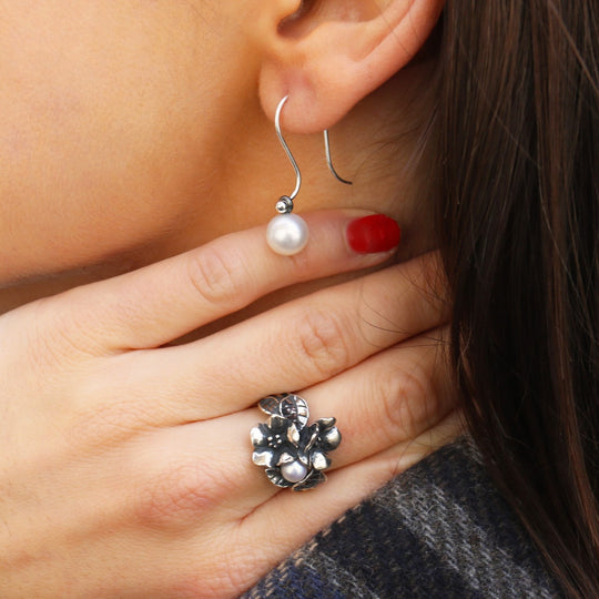 Hawthorn Elegance Set