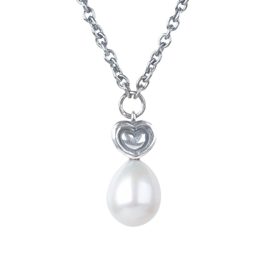 Heart Necklace with Pearl