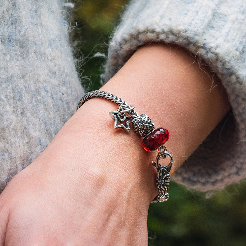 Poinsettia Silver Bead
