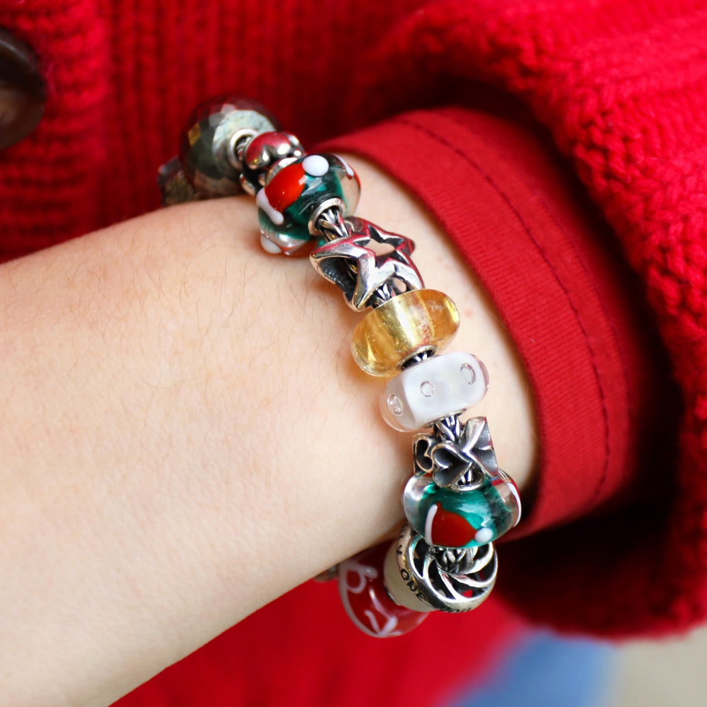 Santa's Hat Bead