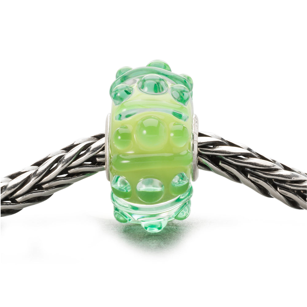 Breeze of Green Bead