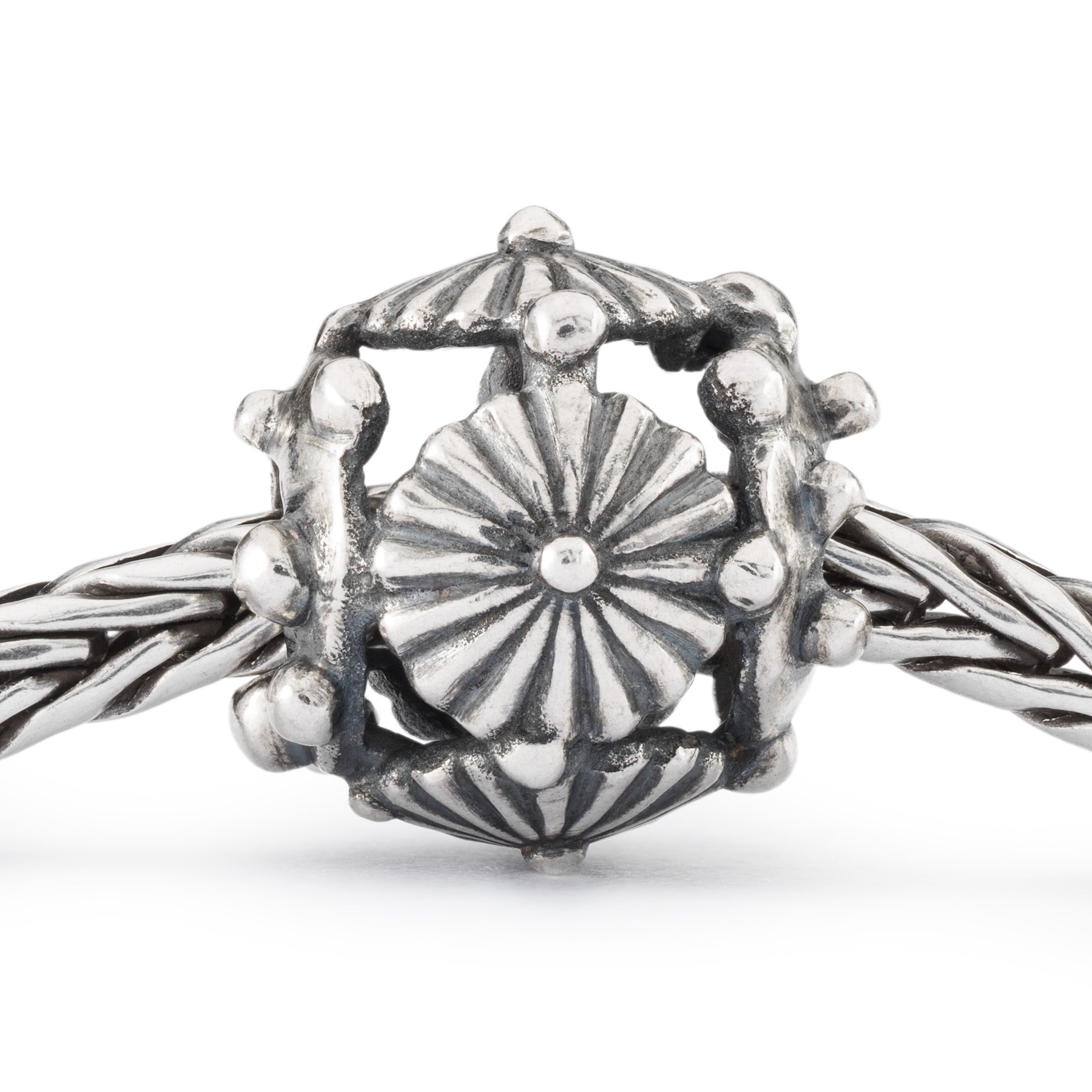Daisy Chance Bead | Trollbeads UK